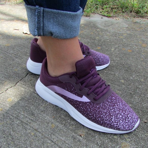 Athletic Works Splash Mesh Trainer Sneakers - Picture 4 of 11